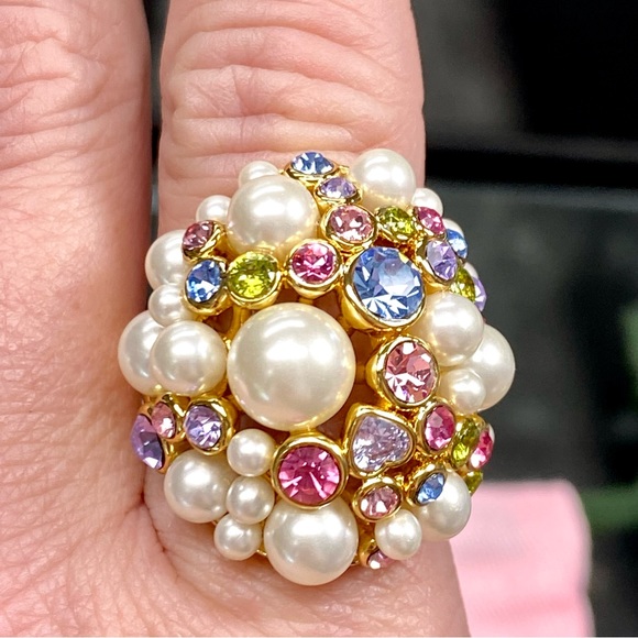 Kate Spade New York Pearl Caviar Statement Ring ~ Rhinestone Cluster Cocktail - Picture 1 of 13